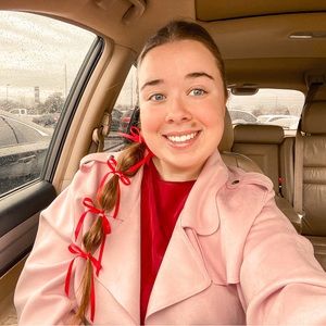 Meet your Posher, Heidi